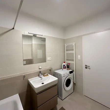 Nuppu1, Free Parking, Self Check-in Братислава